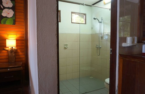 Mansuar Island Bed & Breakfast | Explore Raja Ampat Dive Lodge: Rated 9.4 with Family Amenities