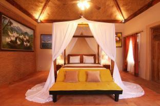Bangunjiwo Resort | Relax at Rajaklana Resort and Spa with Ocean Views & Pool