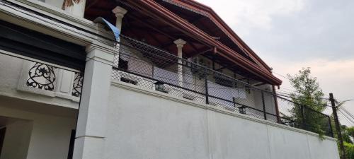 Kaduwela Villa | Experience RAJASINGHE Villa: Family-Friendly Getaway