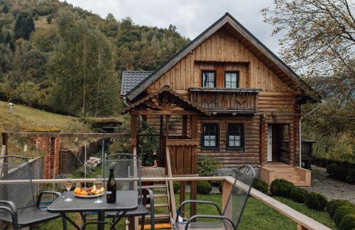 Rakhiv House | Discover Rakhiv House: Pet-Friendly Retreat with 9.4 Score