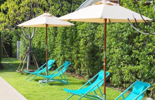 Kanchanaburi Resort | Relax at Rakmak Kan Resort & Cafe with Pool Access