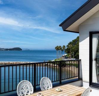 Itoshima House | Rakusansui Villa: 4-Star Oceanfront Retreat with Hot Tub