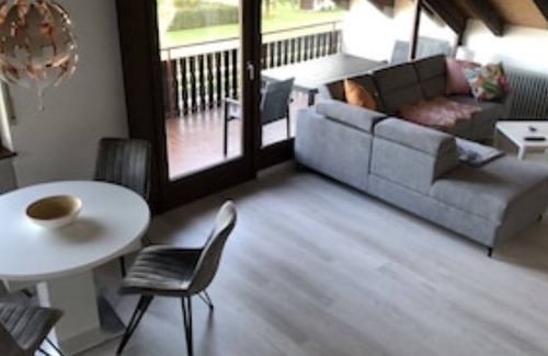 Niedergebisbach Apartment | Relax at Ralfs Alpenblick - Quiet Family-Friendly Retreat