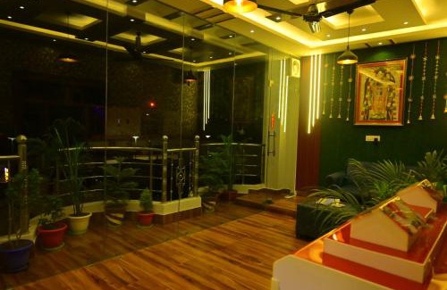 Ayodhya House | Discover Ram Gharana Palace: Pet & Child Friendly Retreat