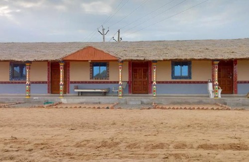 Dholavira Hotel | Family-Friendly Ram Rann Resort with Breakfast Included