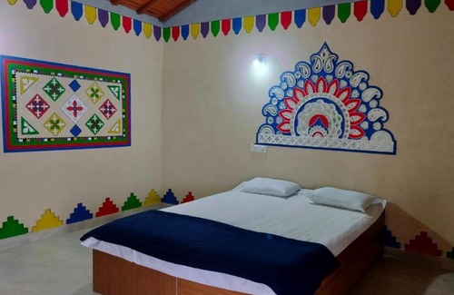 Dholavira Hotel | Family-Friendly Ram Rann Resort with Breakfast Included