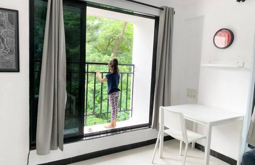 Pali Hill Apartment | Pet-Friendly Haven at Rama 2, Bandra West by Connekt Homes