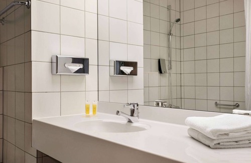 Bottrop Hotel | Inviting Ramada by Wyndham Bottrop: Family-Friendly Stay