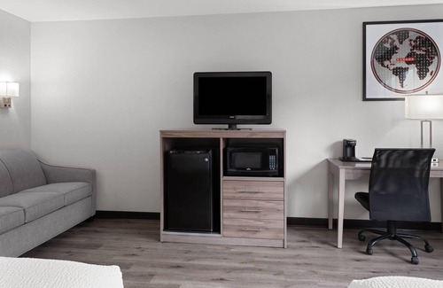 Cedar Rapids - Iowa City Hotel | Inviting SureStay Hotel by Best Western Cedar Rapids