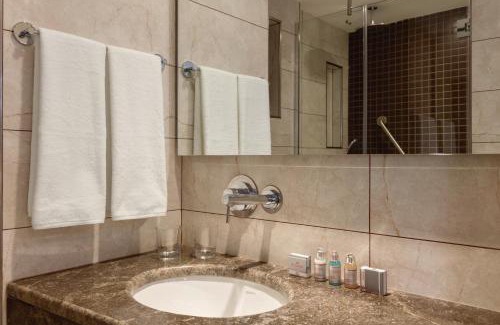 Fındıkzade Hotel | Elegant Ramada by Wyndham Istanbul Old City with Spa & Kitchen