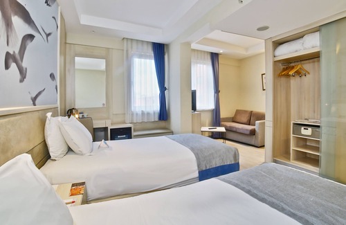 Fındıkzade Hotel | Discover Ramada by Wyndham Istanbul Old City - 4 Star Comfort