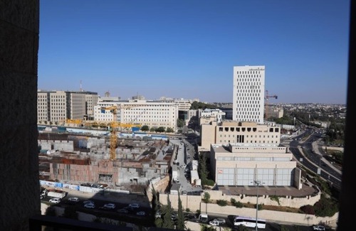 Kiryat HaLeom Condo | Relax at Ramada By Wyndham Jerusalem: Private Suites Awaits
