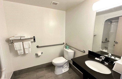 Lithia Springs Hotel | Budget-Friendly Stay at Ramada by Wyndham Lithia Springs