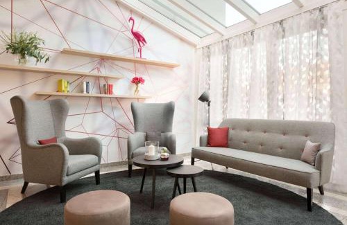 Schwaig Hotel | Comfortable Stay at Ramada by Wyndham München Airport