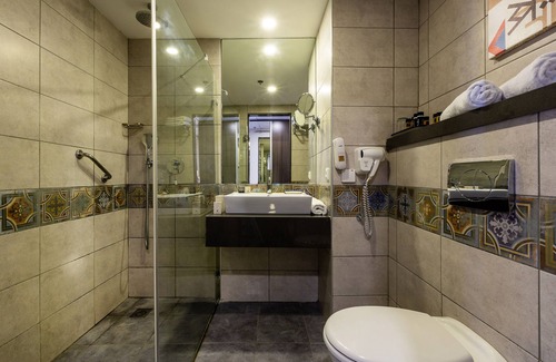Nazareth Hotel | Discover Ramada by Wyndham Nazareth: Pool, Spa & More!
