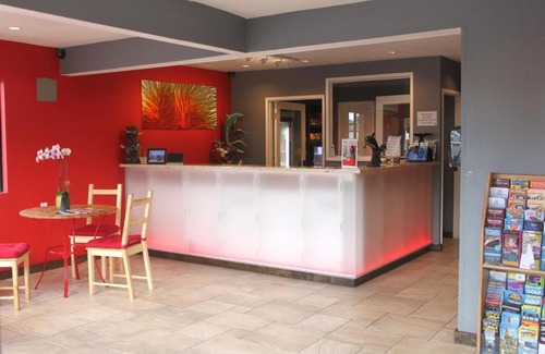 Midway-Pacific Highway Hotel | Convenient Ramada by Wyndham near SeaWorld & Mission Beach