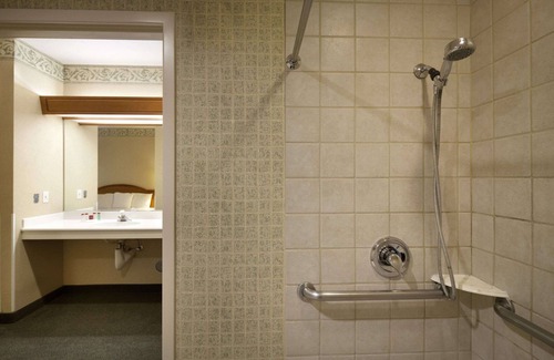 Olympia Hotel | Inviting Ramada by Wyndham Olympia: Pool, Spa & Family Fun
