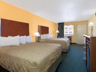 West San Antonio Hotel | Family-Friendly Stay at Ramada by Wyndham Near SeaWorld