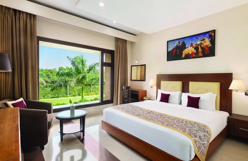 Chandauli Hotel | Explore Ramada by Wyndham Varanasi Katesar with Pool & Dining