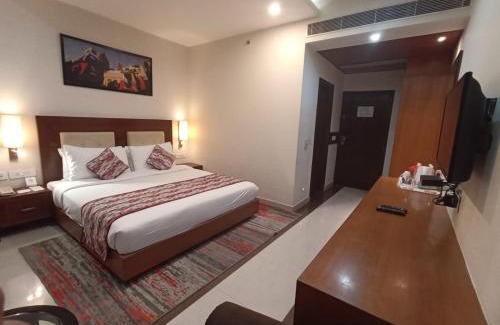 Chandauli Hotel | Experience Comfort at Ramada by Wyndham Varanasi Katesar