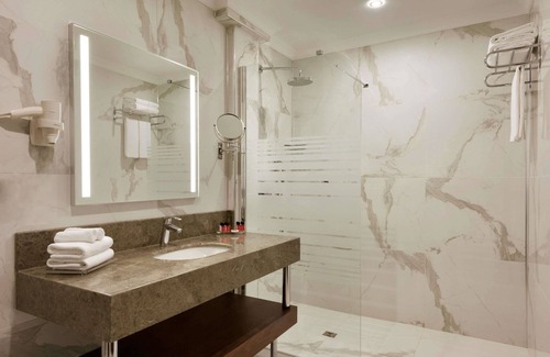 Yalova Hotel | Relaxing Retreat at Ramada by Wyndham Yalova