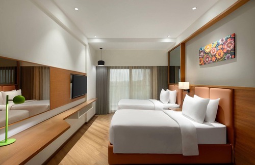 Viramgam Hotel | Ramada Encore By Wyndham Viramgam