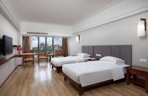Sanya Hotel | Accessible Ramada Encore in Qionghai: Family-Friendly Stay