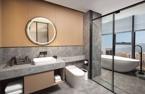 Enshi Hotel | Discover Ramada Encore By Wyndham Enshi: Family-Friendly Stay