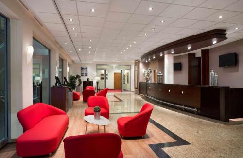 Lancy Hotel | Pet-Friendly Retreat at Ramada Encore by Wyndham Geneva