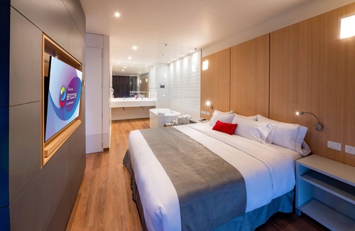 Baja California Hotel | Discover Ramada Encore: 4-Star Hotel Near Guadalajara Airport