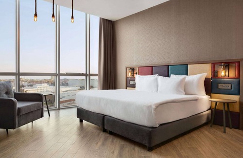 Avcilar Hotel | Discover Ramada Encore: Spa & Family-Friendly Amenities