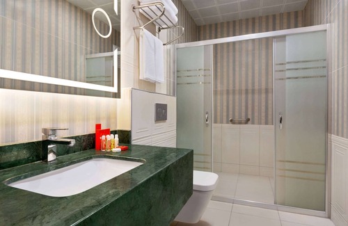 Avcilar Hotel | Discover Ramada Encore: Spa & Family-Friendly Amenities