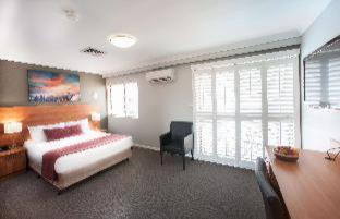 Cabramatta Hotel | Discover Ramada Hotel & Suites: Pool, Restaurant & More