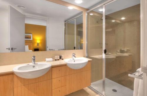 Ballina Hotel | Explore Ramada Hotel & Suites: Family-Friendly Getaway