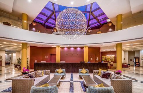 Netanya Hotel | Oceanfront Comfort at Ramada Hotel & Suites Netanya
