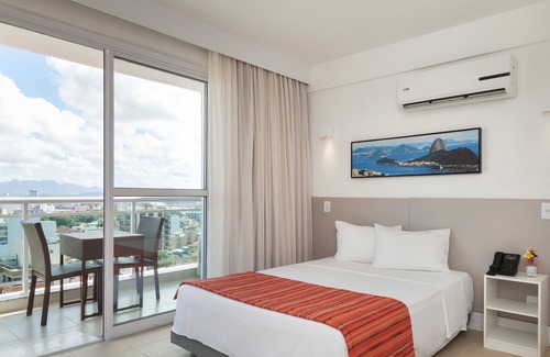 Macae Hotel | Discover Ramada Macaé: Pool, Spa & Family-Friendly Stays