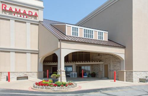 Kill Devil Hills Hotel | Oceanfront Escape at Ramada Plaza by Wyndham Nags Head