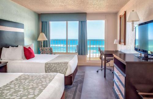 Kill Devil Hills Hotel | Oceanfront Escape at Ramada Plaza by Wyndham Nags Head