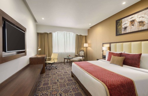 Agra Hotel | Ramada Plaza by Wyndham Agra