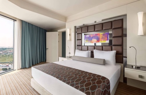 Esenler Hotel | Indulge at Ramada Plaza by Wyndham Istanbul Tekstilkent