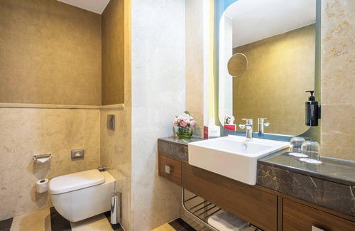 Esenler Hotel | Indulge at Ramada Plaza by Wyndham Istanbul Tekstilkent