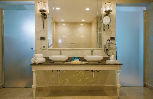 Artuklu Hotel | Elegant Escape at Ramada Plaza by Wyndham Mardin