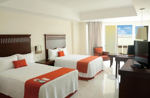 De Las Americas Hotel | Experience Ramada Plaza Veracruz: Oceanfront Bliss Awaits