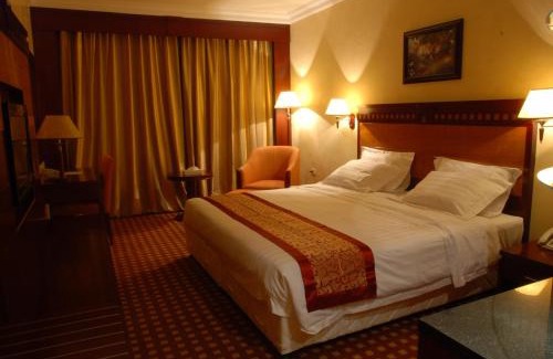 Riyadh Hotel | Explore Ramada by Wyndham Hotel Riyadh: Pool & Spa Retreat