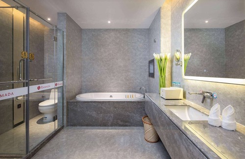 Songgang Hotel | Convenient Stay at Ramada Shenzhen Baoan with Pool & Spa