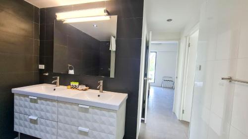Korotogo Apartment | Relaxing Oceanfront Stay at Ramada Suites Coral Coast