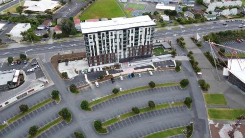 Manurewa Hotel | Comfortable Ramada Suites by Wyndham Manukau Awaits You