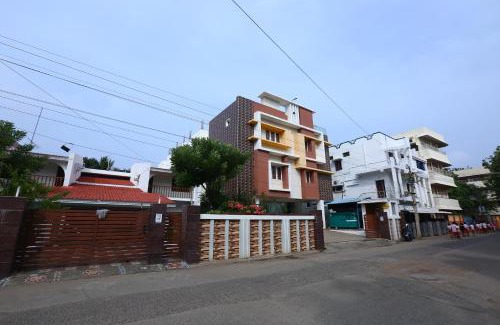 Kumbakonam Hotel | Cozy RAMANA'S HOME STAY: Ideal for Families in Kumbakonam