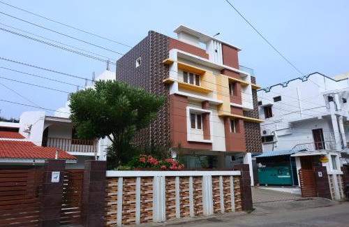 Kumbakonam Hotel | Cozy RAMANA'S HOME STAY: Ideal for Families in Kumbakonam
