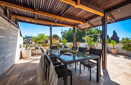 Ramat Hasharon Apartment | Ramat Hasharon Duplex Rooftop Oasis with Shelter
